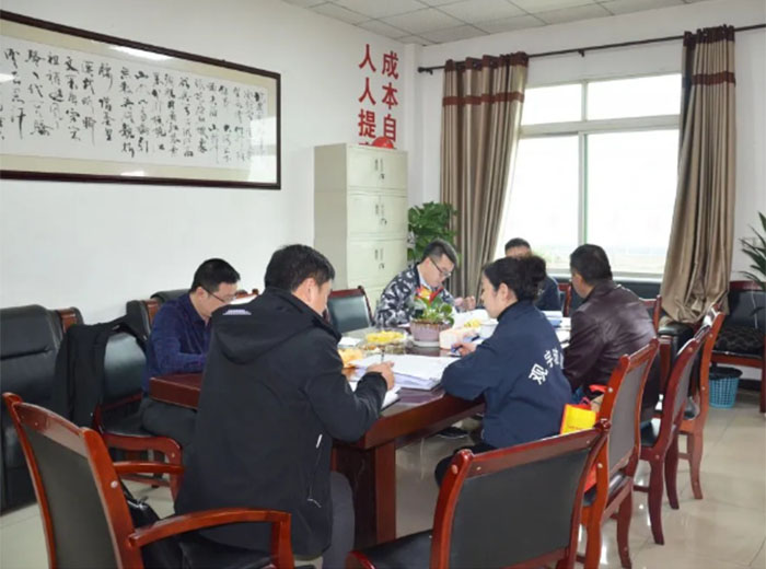 贵州国台酒业股份有限公司莅临南宫体育网站玻璃开展二方审核