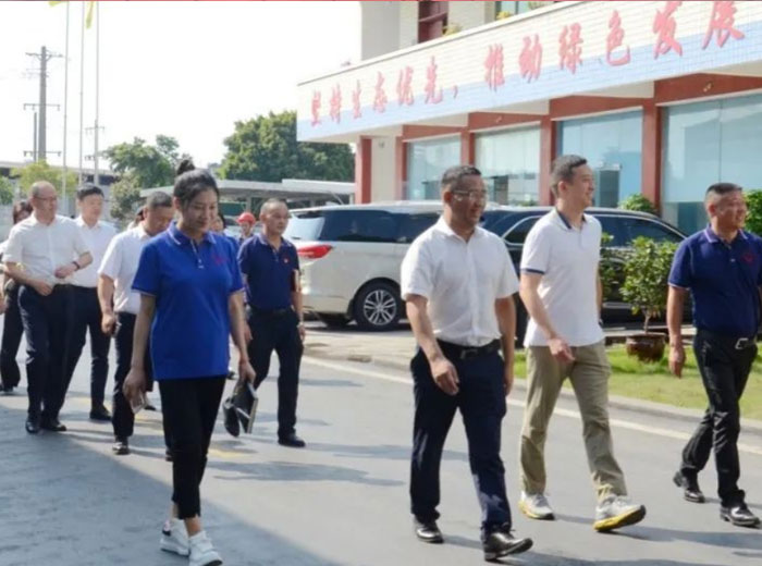 战略联合 再攀阶梯｜郎酒股份走进南宫体育网站集团